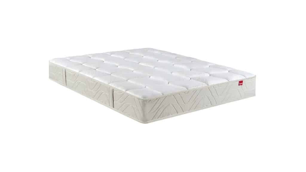 Le matelas EPEDA EMBRUN, doté d'une surface matelassée blanche avec un motif texturé, est présenté sur un fond blanc uni.