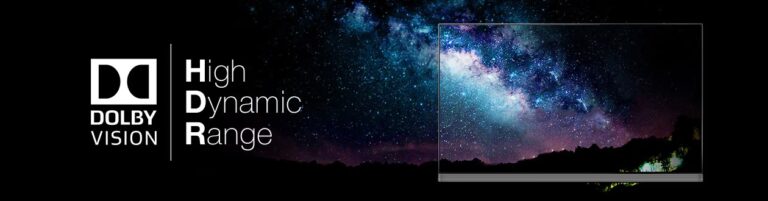 Publicité Dolby Vision HDR montrant un ciel nocturne avec des étoiles et la silhouette d'un téléviseur affichant la même scène, montrant pourquoi le choix des bons formats HDR fait toute la différence.