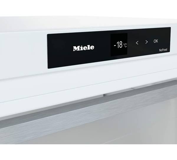 Gros plan du panneau de commande du congélateur MIELE FN4372E affichant une température de -18°C avec des boutons de réglage des paramètres.