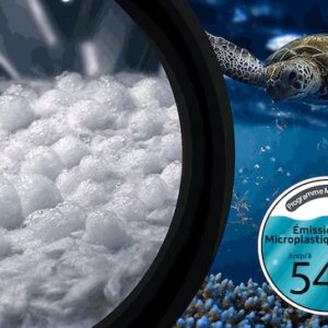 La machine à laver SAMSUNG WW90CGC04DAE réduit considérablement les débris plastiques, grâce au badge « 54 % de réduction des émissions de microplastiques ». Cette innovation écologique contribue à protéger la vie marine, notamment les tortues de mer, établissant ainsi une nouvelle norme en matière d'appareils électroménagers.