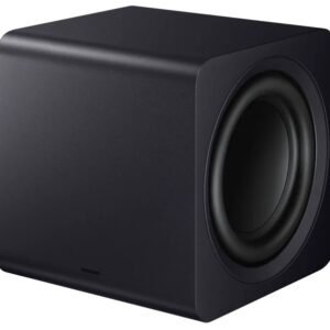 Un haut-parleur de caisson de basses noir en forme de cube avec une ouverture latérale circulaire, conçu pour s'associer parfaitement au SAMSUNG HW-Q995D (Copie) pour un son immersif.