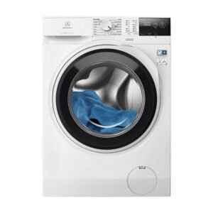 La machine à laver à chargement frontal ELECTROLUX EW6FI5814BA (Copie) est présentée avec une serviette bleue à l'intérieur, vue de face sur un fond blanc.