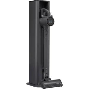 L'aspirateur balai sans fil LG A9TXPRIMEG se tient debout dans sa station de charge.