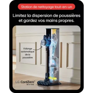 L'aspirateur LG A9TXPRIMEG est présenté dans sa station de nettoyage tout-en-un avec vidage automatique de la poussière, élégamment exposée dans un salon moderne.