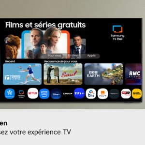 Un téléviseur affiche l'interface SAMSUNG TQ43Q7F4AUXXC Q7F4 TV Plus avec des films, des séries et des icônes d'applications en français.