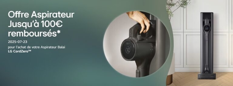 Offre d'aspirateur LG CordZero : jusqu'à 100€ REMBOURSÉS. Personne tenant un aspirateur LG sans fil à côté d'une station de recharge à ELECTRO.