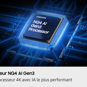 Gros plan sur un processeur SAMSUNG NQ4 AI Gen3 sur fond de circuit numérique bleu, équipant le téléviseur avancé SAMSUNG TQ55S90F.