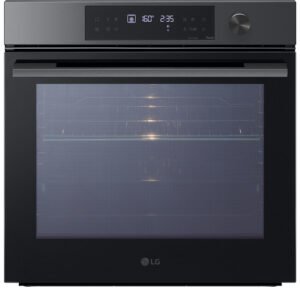 Vue frontale du four électrique encastrable LG WS7D7652CB, doté d'un affichage numérique et d'une poignée en acier inoxydable.