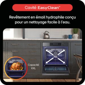 Le four ouvert dans une cuisine moderne révèle la généreuse capacité de 76 litres du LG WS7D7652CB, avec un émail facile à nettoyer et un poulet parfaitement rôti à l'intérieur.