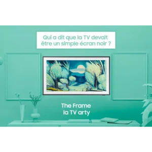 Un téléviseur SAMSUNG TQ55LS03F THE FRAME présente des œuvres d'art éclatantes sur un mur aux tons sarcelle, entouré d'un décor élégant et mis en valeur par un texte en français célébrant ce téléviseur artistique.