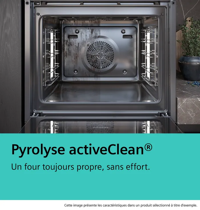 Avec la fonction Pyrolyse activeClean, le four SIEMENS HB472G0B3F offre un intérieur impeccable et un nettoyage sans effort pour faciliter l'entretien au quotidien.