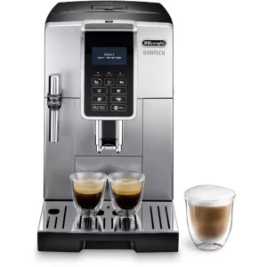 La DELONGHI FEB3535.SB en argent permet de préparer deux expressos, avec une tasse à cappuccino placée sur le côté droit.