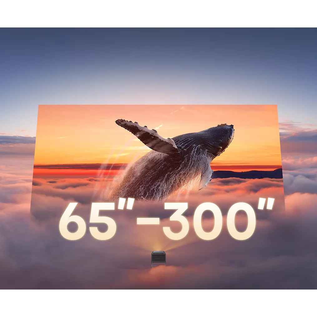 Une baleine saute au-dessus des nuages sur un écran de projection avec "65''-300''" affiché en gras, mettant en valeur les visuels immersifs de l'HISENSE C2 ULTRA.