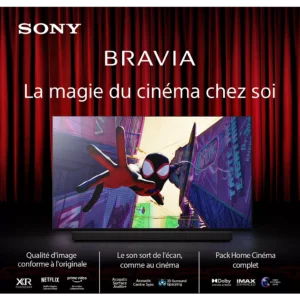 Un téléviseur SONY K-77XR8A BRAVIA 8A présente une scène animée de super-héros avec un texte en français qui souligne la qualité du divertissement cinématographique à la maison.