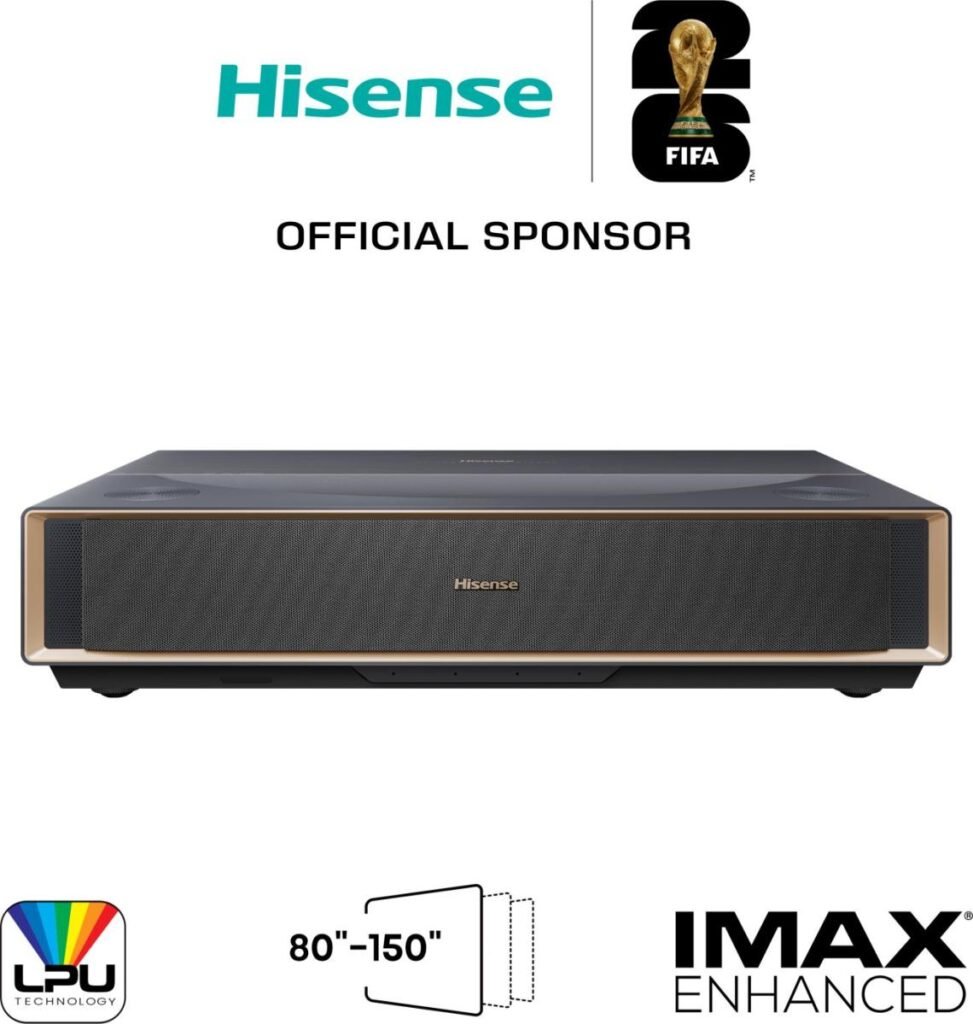 Le projecteur HISENSE C2 PT1, sponsor officiel de la Coupe du Monde de la FIFA, offre un affichage de 80 à 150 pouces et est doté des logos IMAX Enhanced et LPU Technology.