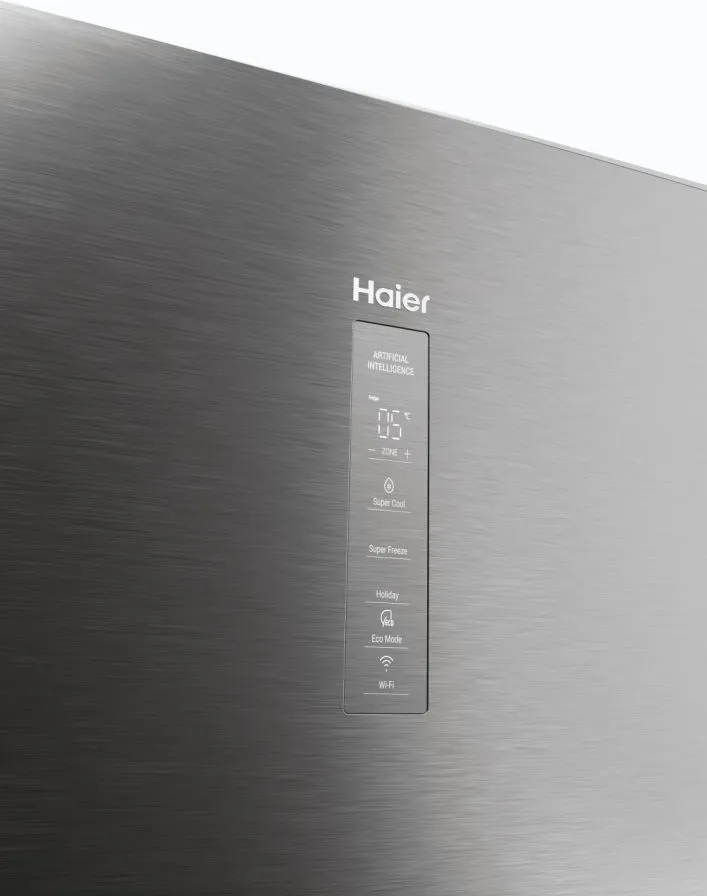 Gros plan sur le panneau de commande numérique du HAIER HTW5618ENMG en acier inoxydable brossé.