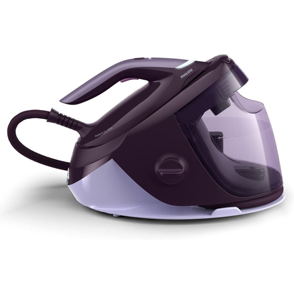 Le PHILIPS PSG7150-30 est un fer à vapeur violet et blanc, doté d'un grand réservoir d'eau amovible.