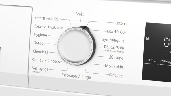 Gros plan du panneau de commande du lave-linge SIEMENS WM14N27AFR, montrant les multiples options de cycle de lavage organisées autour d'un cadran central.
