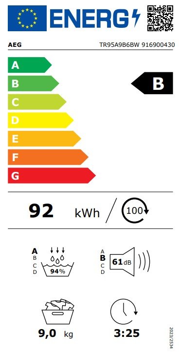 Le sèche-linge AEG TR95A9B6BW a un classement énergétique européen de classe B, consomme 92 kWh pour 100 cycles, supporte une charge de 9 kg, effectue des cycles en 3:25 heures et fonctionne à un niveau sonore de 61 dB.