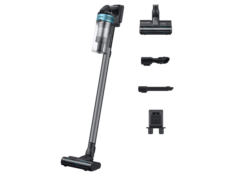 L'aspirateur balai sans fil SAMSUNG VS20B75B1R1 est représenté avec plusieurs accessoires détachables organisés à côté de lui sur un fond blanc.