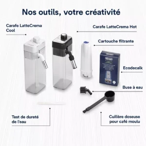Les accessoires essentiels pour votre DELONGHI ELETTA EXPLORE ECAM470.85.MB - deux carafes, un filtre, une boîte, un bec verseur, une cuillère à mesurer et un test de dureté de l'eau - sont présentés sur une surface claire.