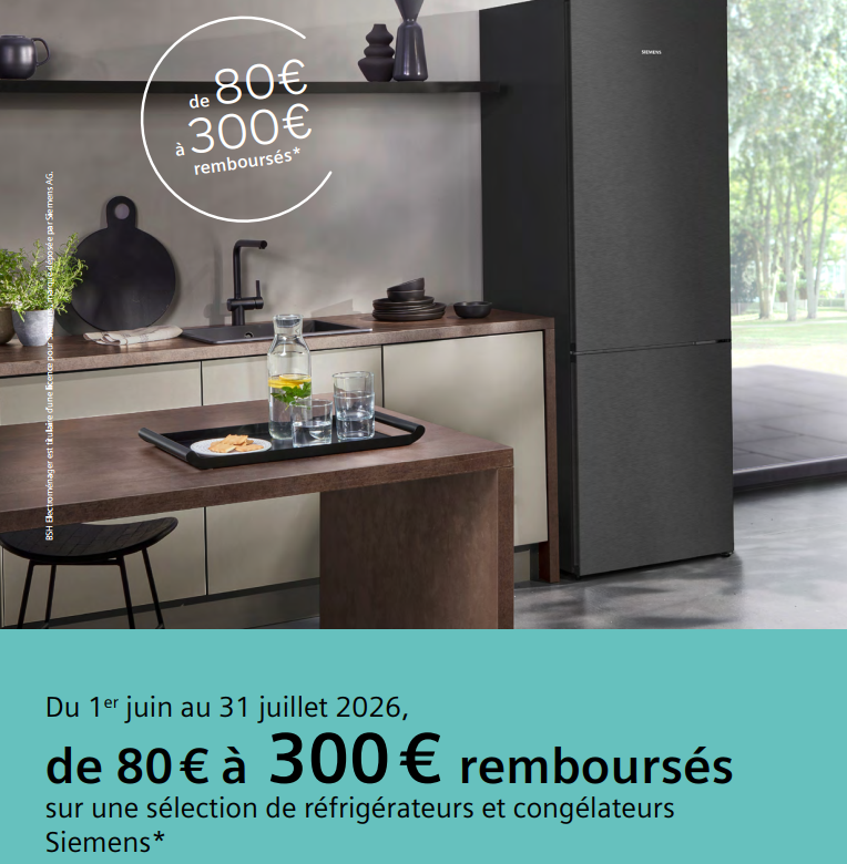 Cuisine moderne avec un réfrigérateur Siemens noir, des plantes et des boissons sur le comptoir. Texte promotionnel de la remise ODR SIEMENS affiché.