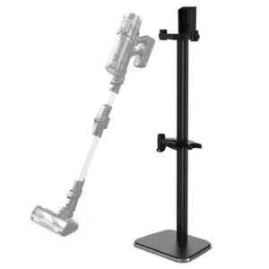 Un aspirateur sans fil est placé à côté de la ROWENTA DOCKING STATION 7, une station d'accueil noire et élégante.