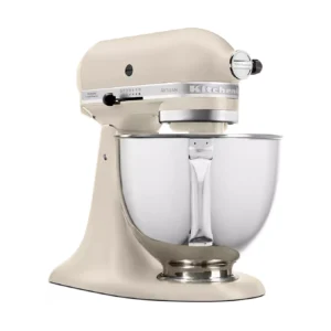 Un robot pâtissier KITCHENAID 5KSM175PSEFL (Copier) de couleur beige, équipé d'un bol en acier inoxydable, est présenté sur un fond blanc.