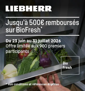 Tiroir de réfrigérateur ouvert contenant divers légumes frais ; texte en français présentant une offre Liebherr BioFresh ODR (remise).