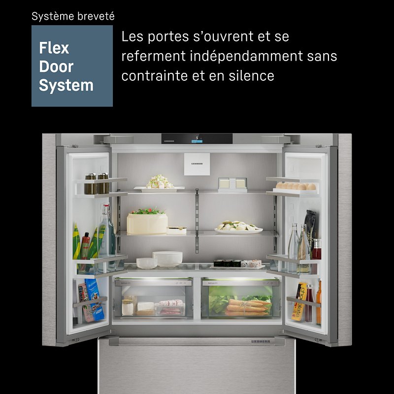Ouvrez le réfrigérateur LIEBHERR MBSDDI9524-20 à double porte, dévoilant les aliments et les boissons qu'il contient, accompagnés d'un texte en français mettant en avant son système breveté « Flex Door ».