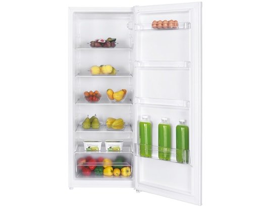 Ouvrez le réfrigérateur CANDY CCH2T618EXBF (Copie) pour découvrir des fruits, des légumes, des œufs et des boissons vertes en bouteille soigneusement rangés sur les étagères et dans la porte, ce qui permet de conserver vos courses au frais et bien rangées.