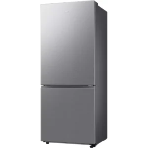 Présenté sur fond blanc, le SAMSUNG RB50DG601ES9 est un réfrigérateur argenté à deux portes avec un compartiment congélateur en bas.