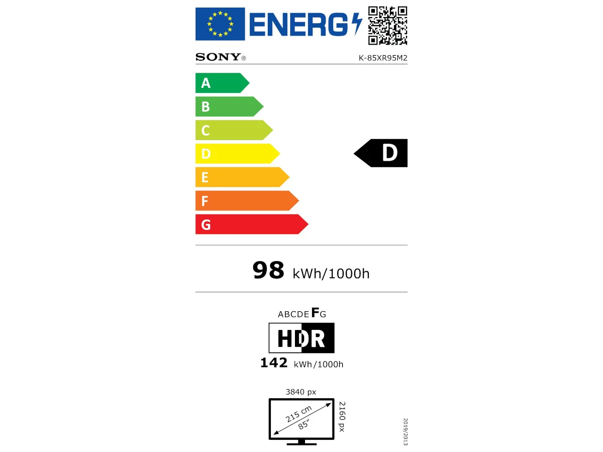 Le SONY K-75XR95M2 True RGB appartient à la classe d'efficacité énergétique D, avec une consommation de 98 kWh pour 1 000 heures (142 kWh pour 1 000 heures en mode HDR). Il est doté d'un écran True RGB de 215 cm avec une résolution de 3 840 x 2 160 pixels.