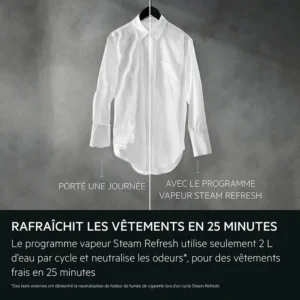 Une chemise blanche, dont un côté est froissé et l'autre lisse, illustre l'efficacité du programme « Steam Refresh » de l'AEG LFR731411V, qui ne prend que 25 minutes.