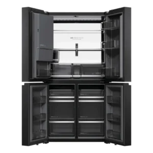 Ce réfrigérateur noir spacieux et moderne, doté de quatre portes battantes, offre des étagères et des compartiments vides — il est idéal à associer au congélateur coffre HAIER HCW99F18DIMB pour optimiser votre capacité de stockage alimentaire.