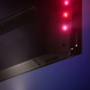 Gros plan sur l'arrière d'un téléviseur OLED PHILIPS 55OLED851 (Copie), avec trois voyants rouges allumés dans un environnement sombre.