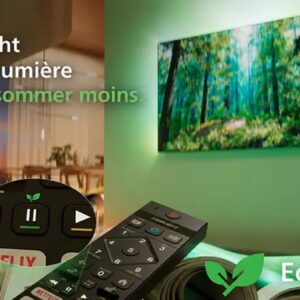 Vues de loin du téléviseur PHILIPS 55OLED851 (Copie) en mode éco, avec un éclairage d'ambiance vert et une scène de forêt ; message écologique en français affiché à l'écran.