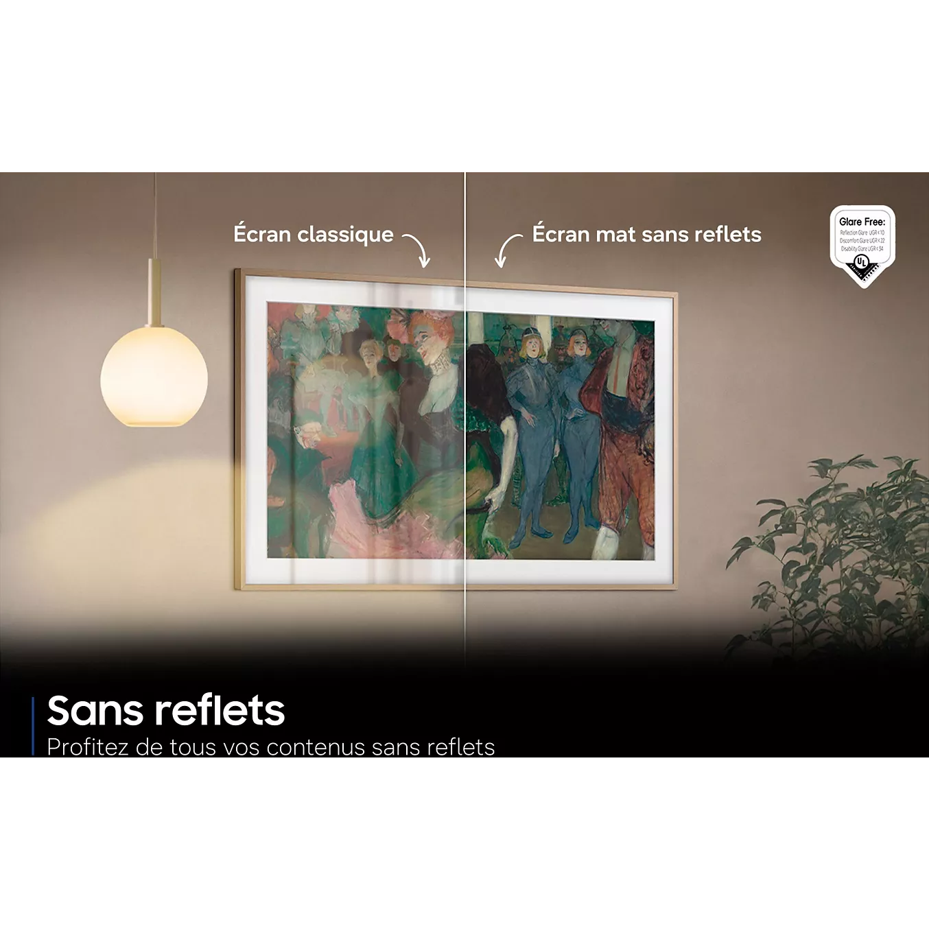 Une œuvre d'art encadrée est divisée de manière à présenter un effet brillant sur le côté gauche et une finition mate sans reflets sur le côté droit, illustrant ainsi comment le téléviseur SAMSUNG TQ55LS03HW THE FRAME améliore votre expérience visuelle grâce à sa technologie d'affichage de pointe.