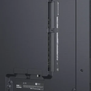 Gros plan sur l'arrière du téléviseur LG OLED77G5 2026 GALLERY DESIGN, mettant en valeur son design épuré « Gallery Design » et présentant une gamme de ports, notamment des connexions HDMI, USB et audio/vidéo.